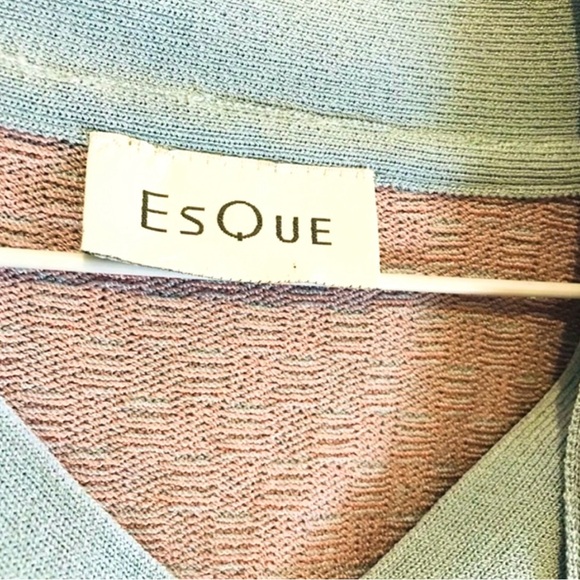 Esque Stretch Knit Sweater - Picture 2 of 8